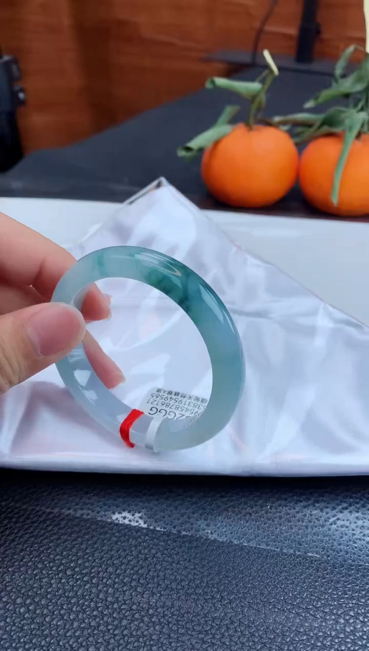 【闪购商品】翡翠手镯未镶嵌缅甸天然翡翠A货手镯