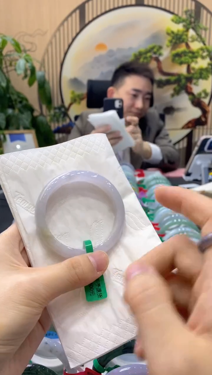 【闪购商品】翡翠手镯未镶嵌000002315