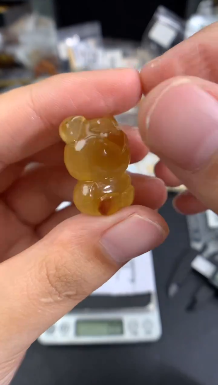 蜜蜡未镶嵌珠宝奇石1