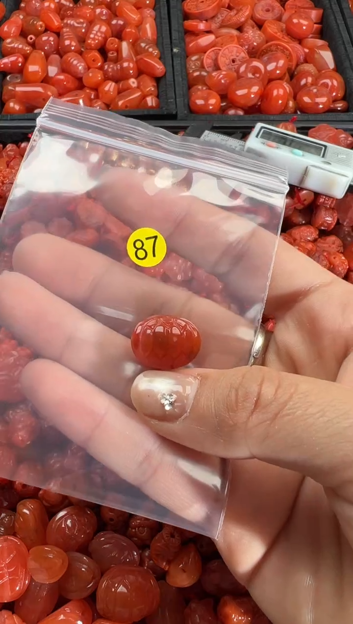 【闪购商品】南红玛瑙手链未镶嵌1