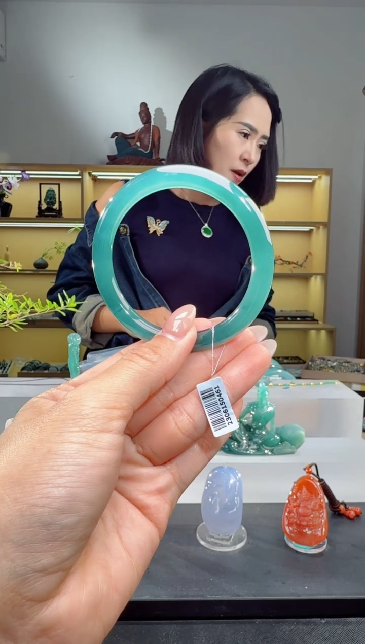 未镶嵌手镯翡翠56圈