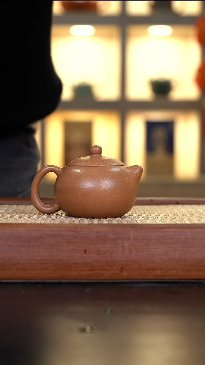 茶壶紫砂  LZX  沉香段  西施   150cc