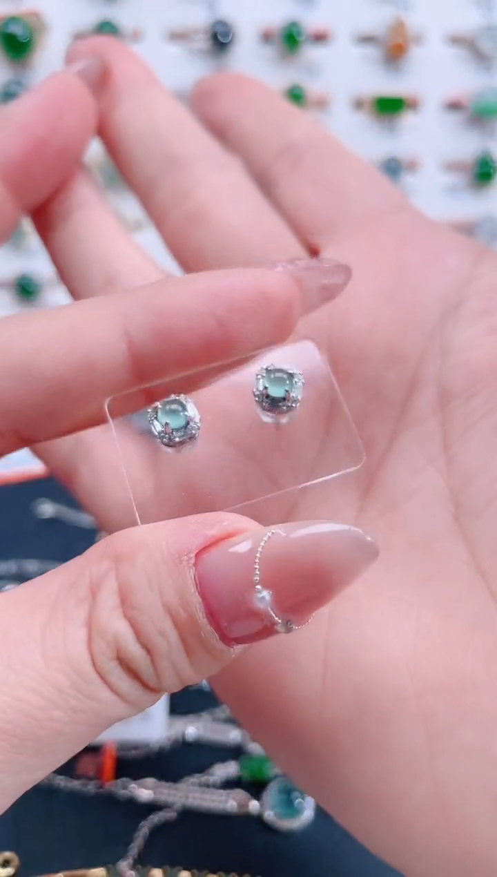 银S925镶嵌翡翠耳饰天然翡翠