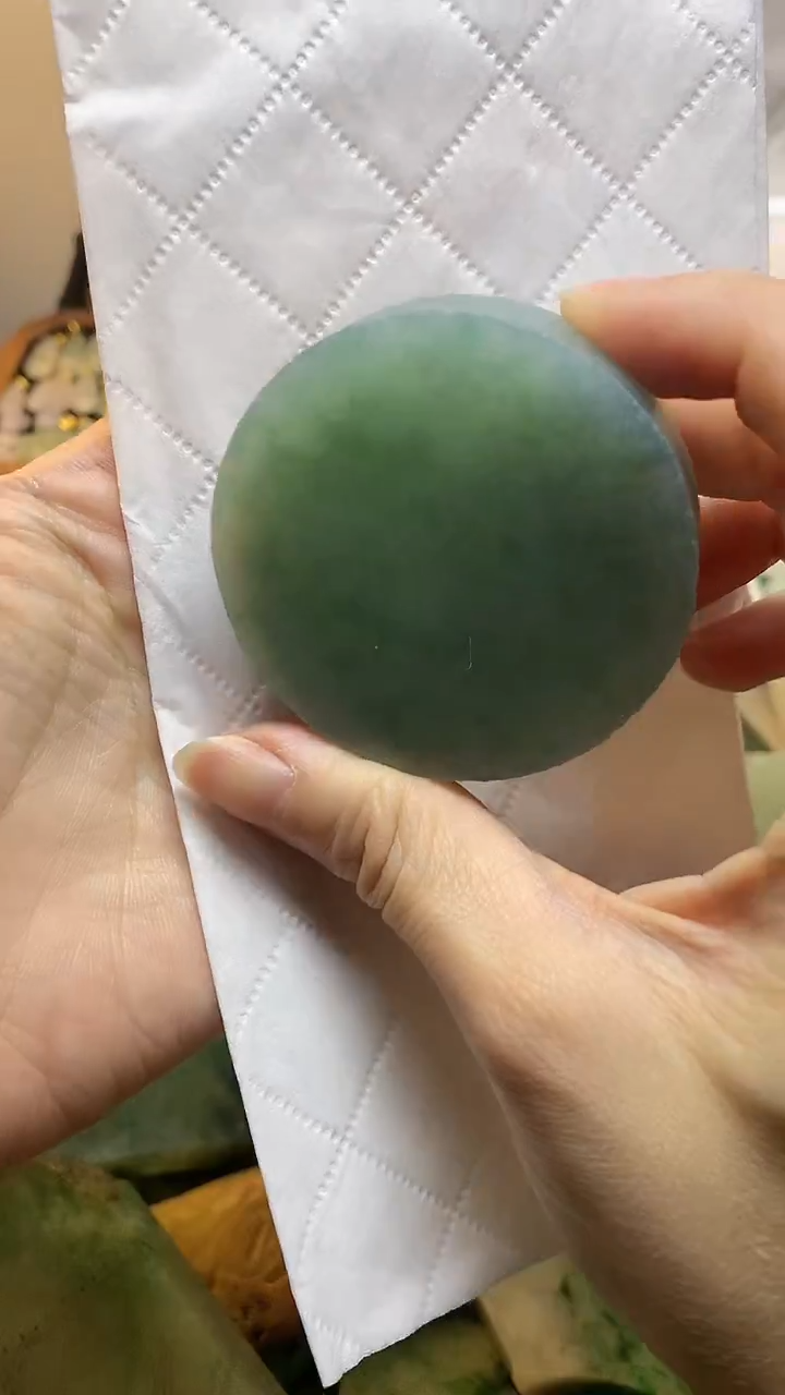 未镶嵌挂件翡翠缅甸A货翡翠,没有运费险,有纹有裂