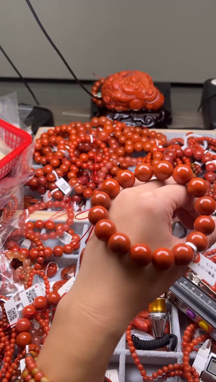 【闪购商品】南红玛瑙珠宝奇石未镶嵌-13+