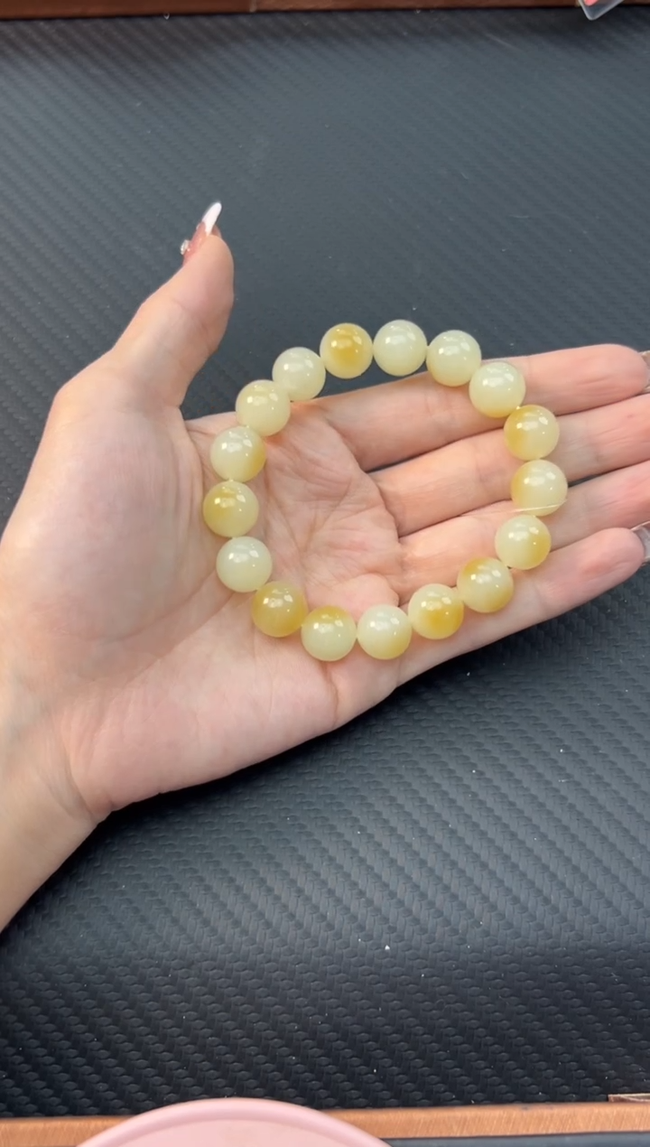 【闪购商品】和田玉手串未镶嵌若羌微色差卡12手串