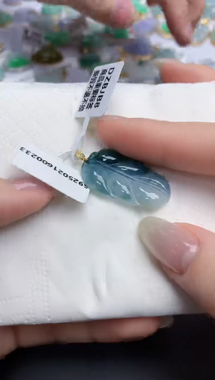 【闪购商品】翡翠颈饰18K金镶嵌天然缅甸翡翠A货