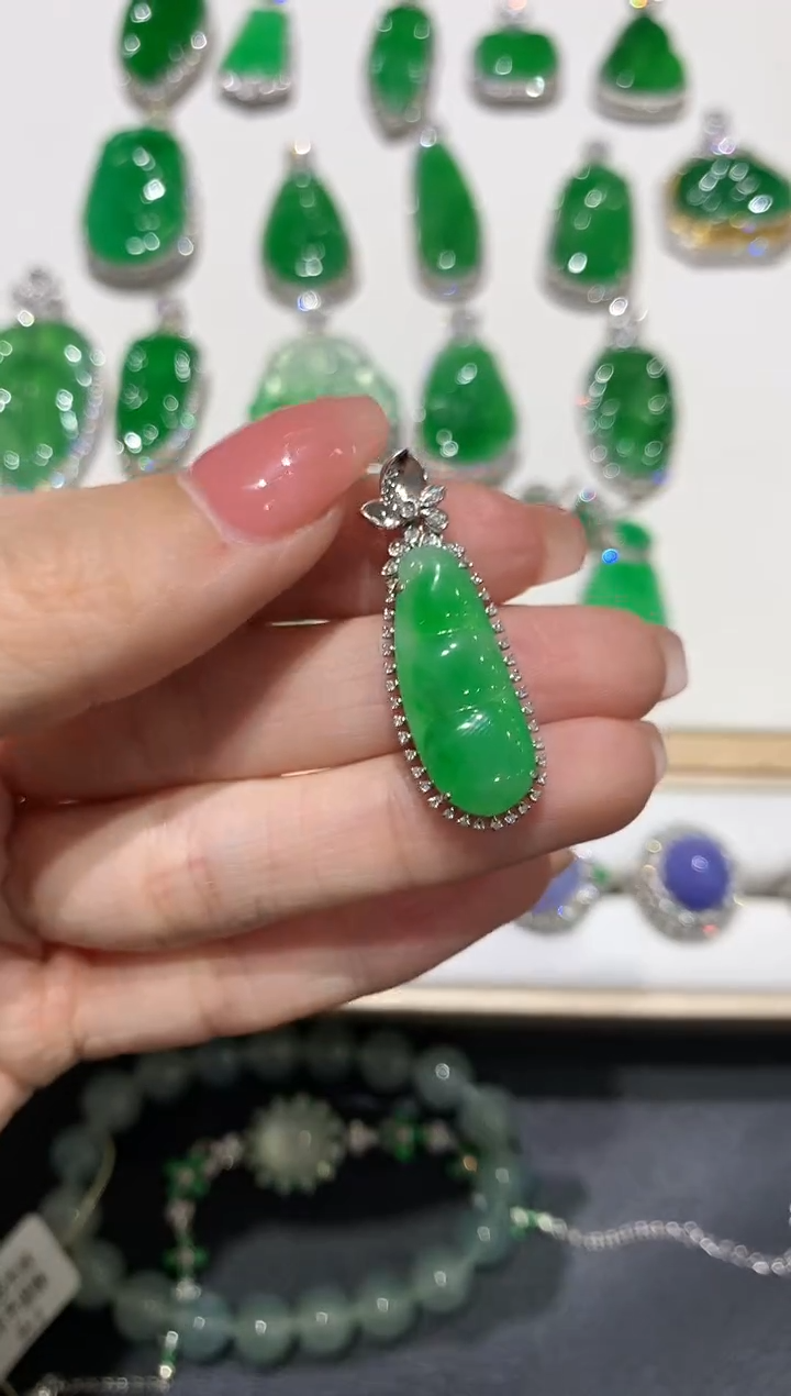 【闪购商品】翡翠吊坠(不含链)18K金镶嵌团购3