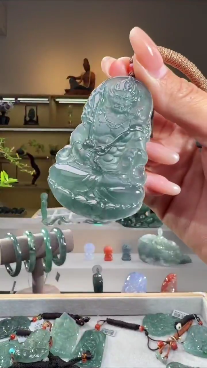 吊坠(不含链)未镶嵌翡翠不动