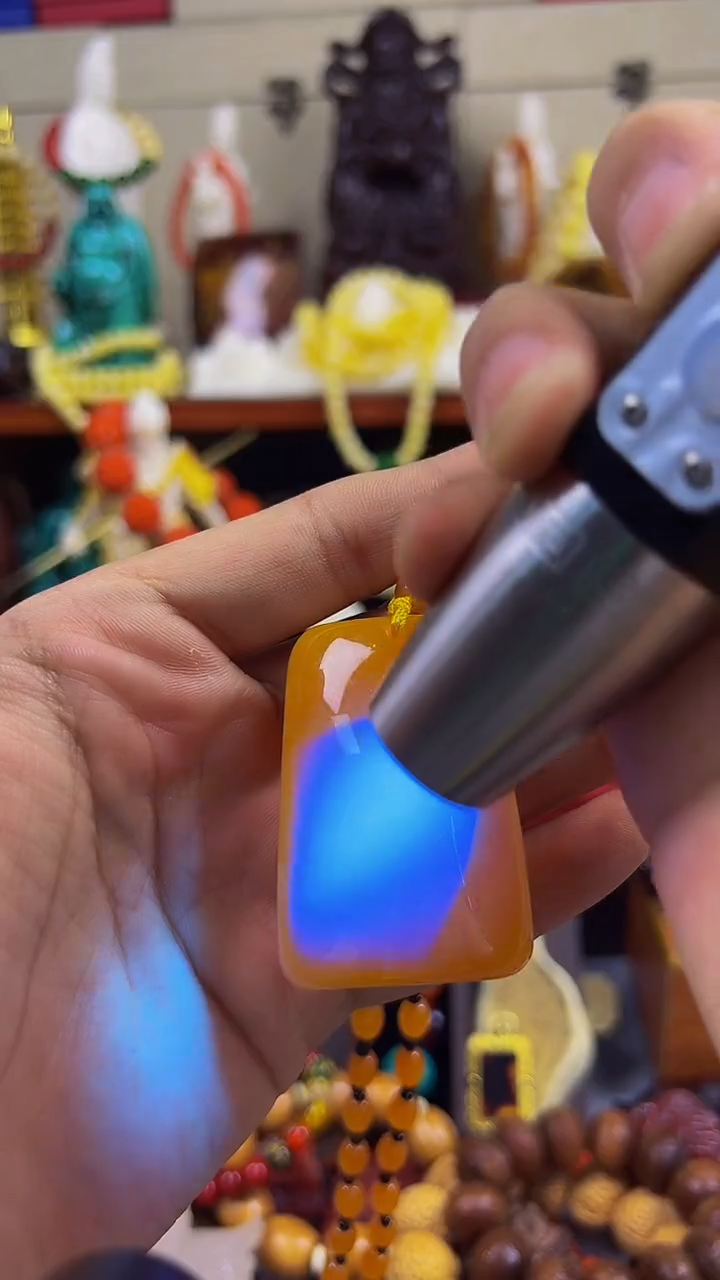 未镶嵌蜜蜡裸石主播推荐！主播推荐！！