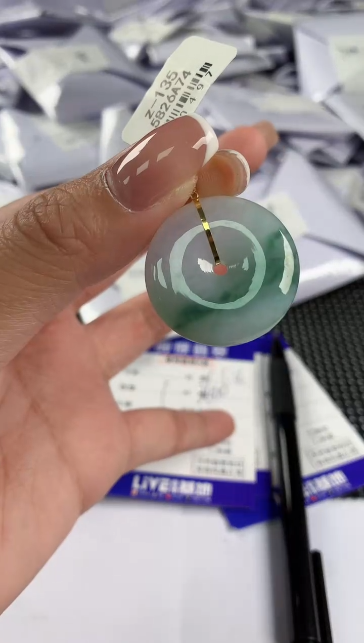 【闪购商品】翡翠颈饰18K金镶嵌翡翠48