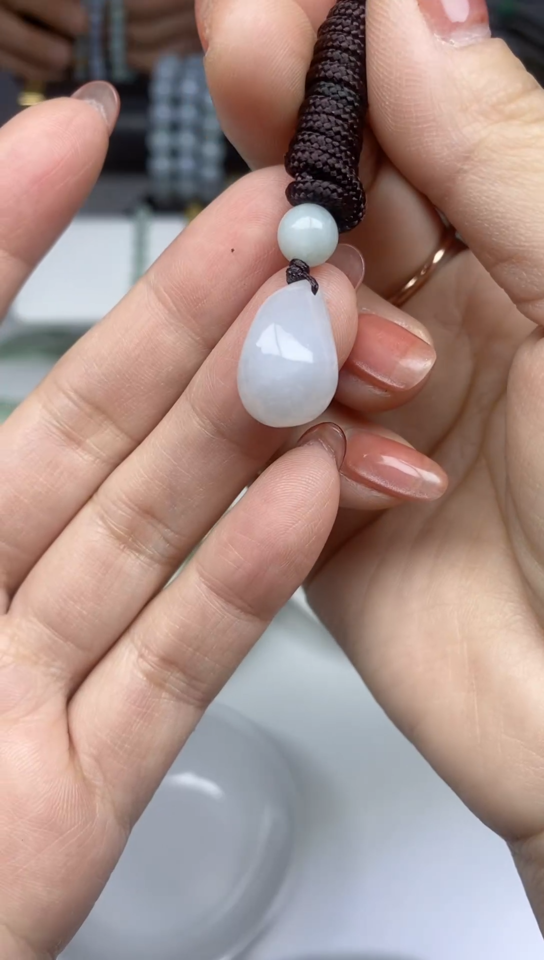 【闪购商品】翡翠吊坠(不含链)未镶嵌天然缅甸翡翠A货随型挂件