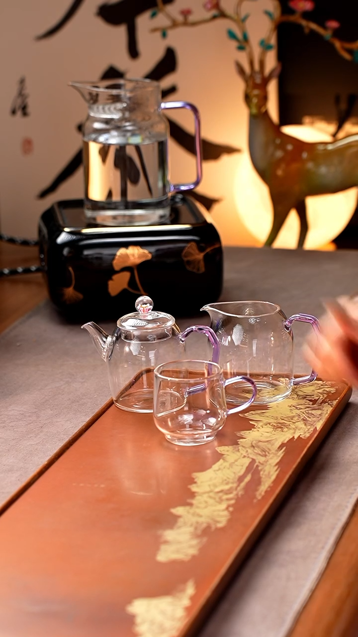 暗香疏影/秦权小泡壶/紫海棠+秦权匀杯/浅紫+水月杯2入/浅紫