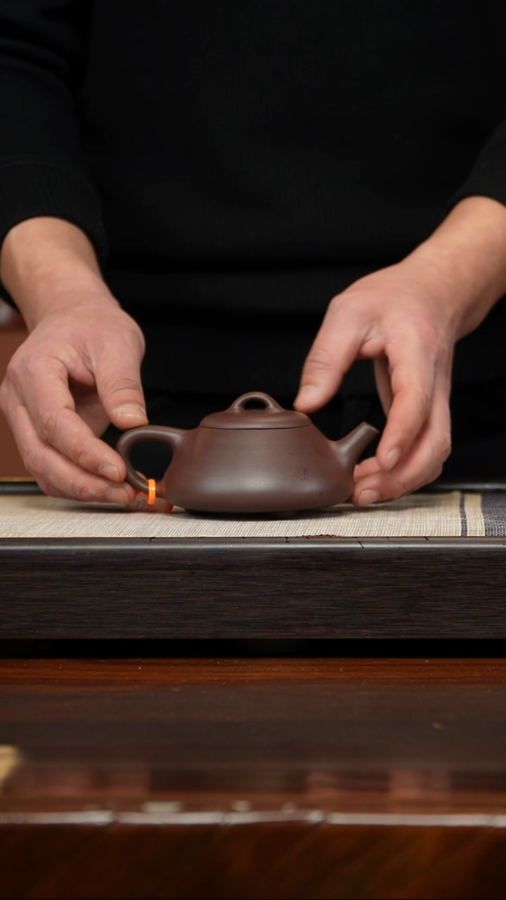 【闪购商品】紫砂茶壶紫泥东瓢