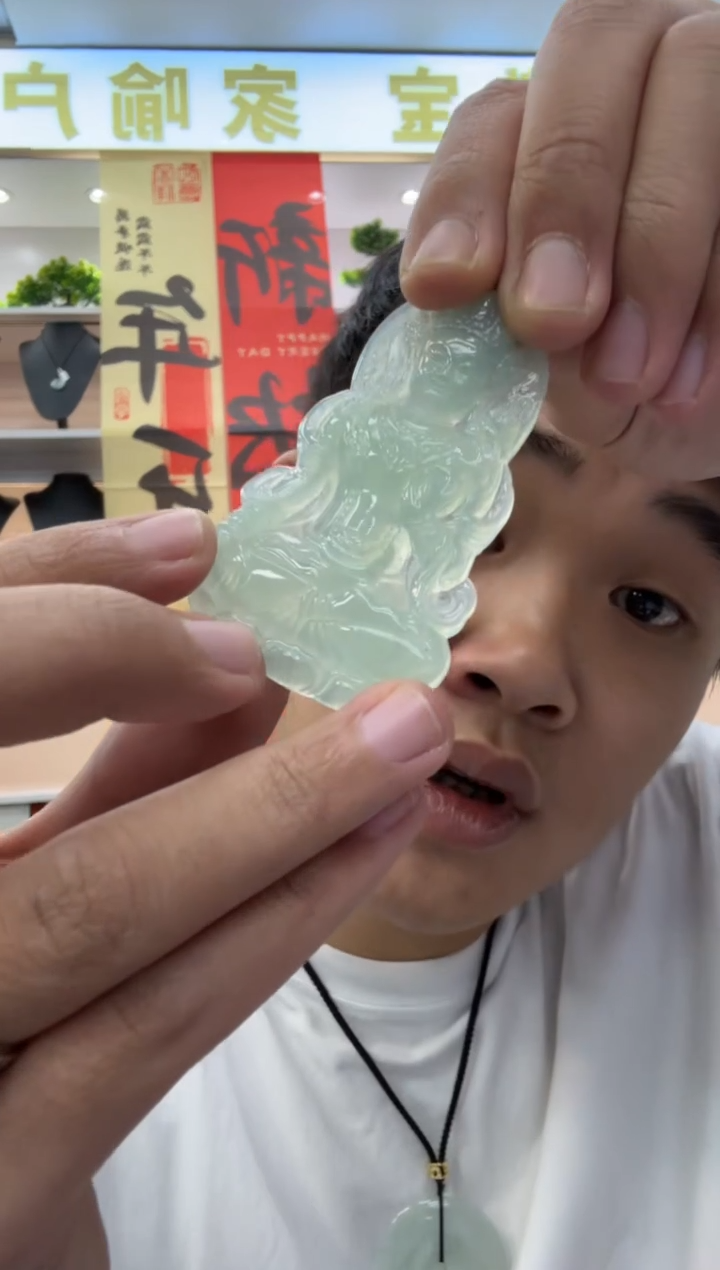 【闪购商品】翡翠颈饰未镶嵌天然翡翠A货孤品一件