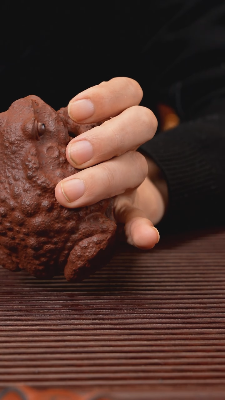 【闪购商品】紫砂茶宠护宝灵蟾