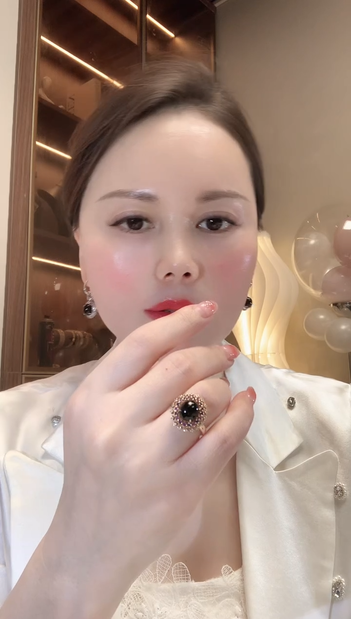 【闪购商品】翡翠戒指18K金镶嵌A33 翡翠