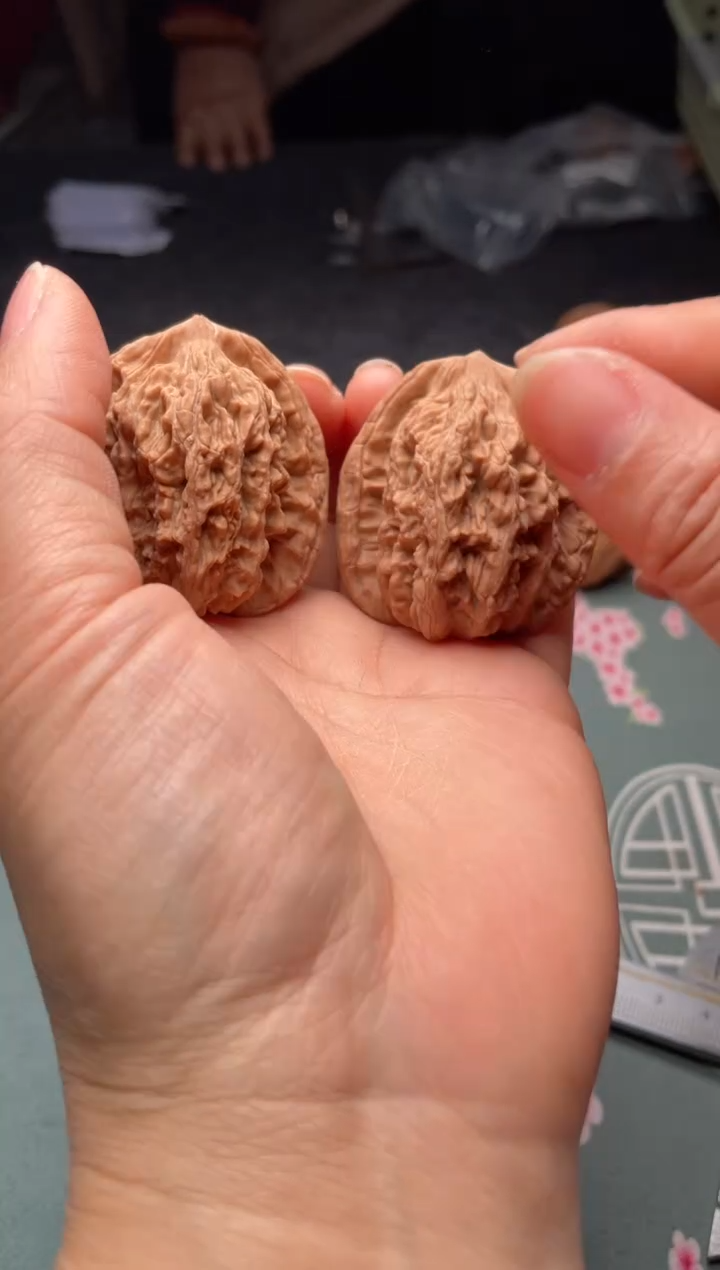 把件文玩核桃w166  麦虎 42尺