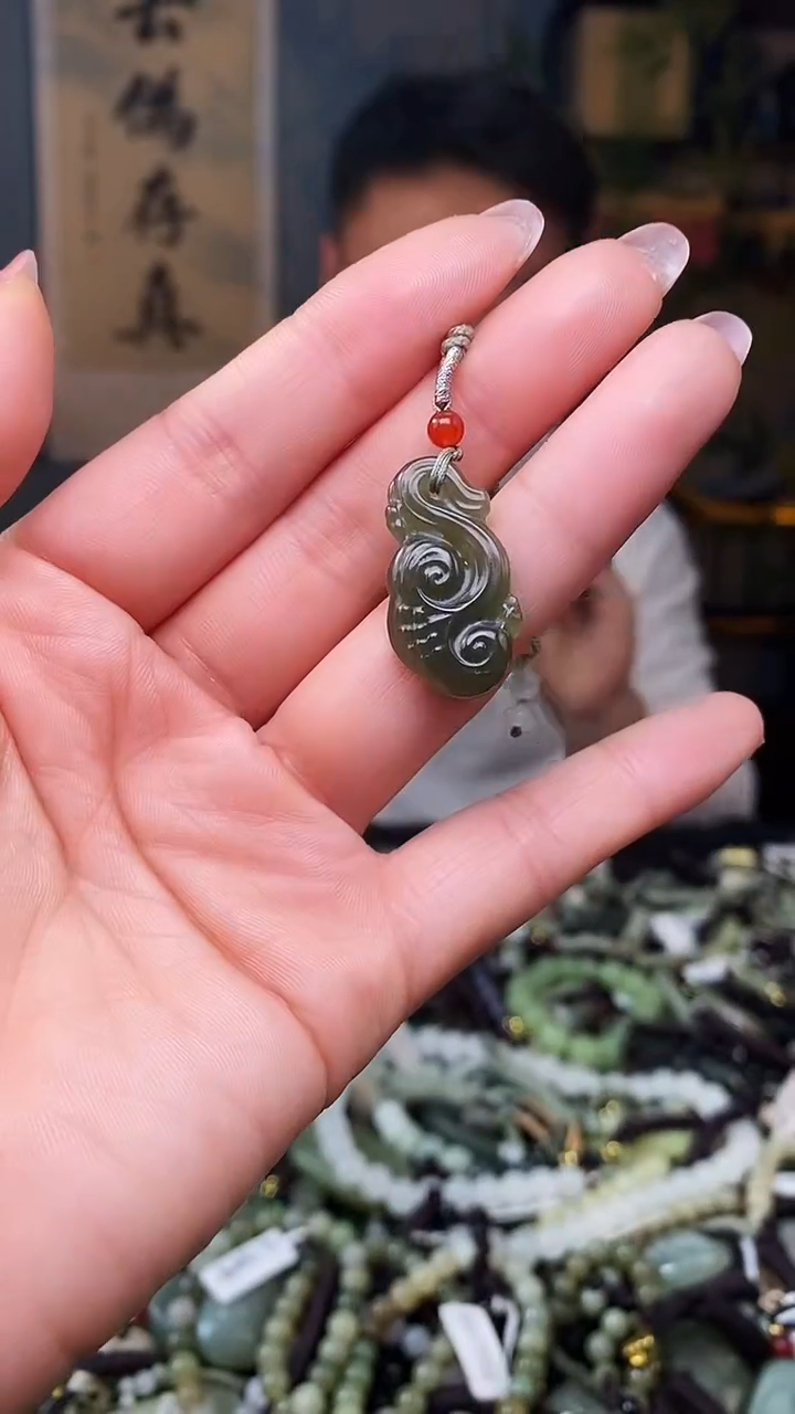 颈饰未镶嵌和田玉多样性发货，拍一发一