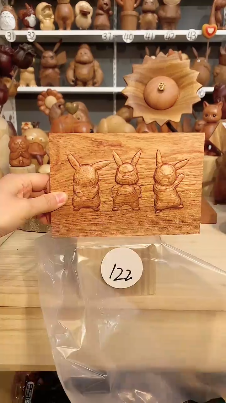 【闪购商品】木木雕摆件可爱卡通