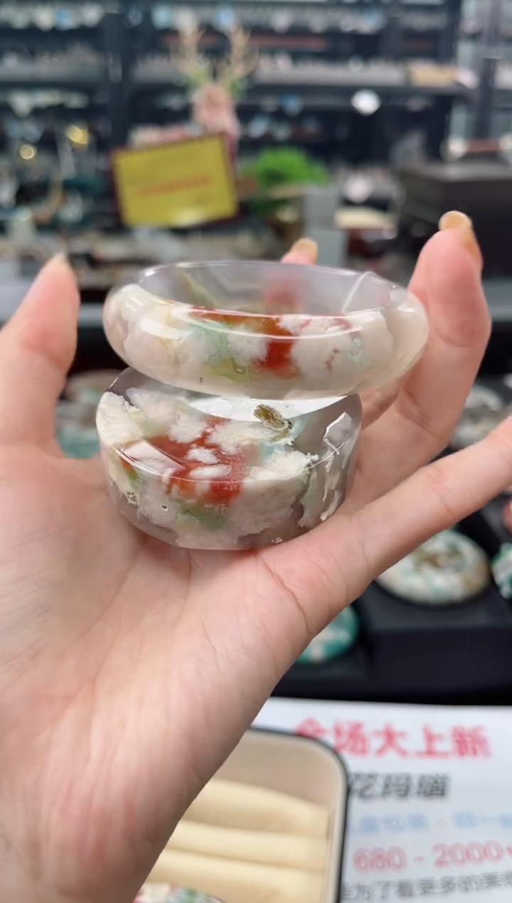 【闪购商品】石英质玉手镯未镶嵌58圈口（赠品镯心）S94134