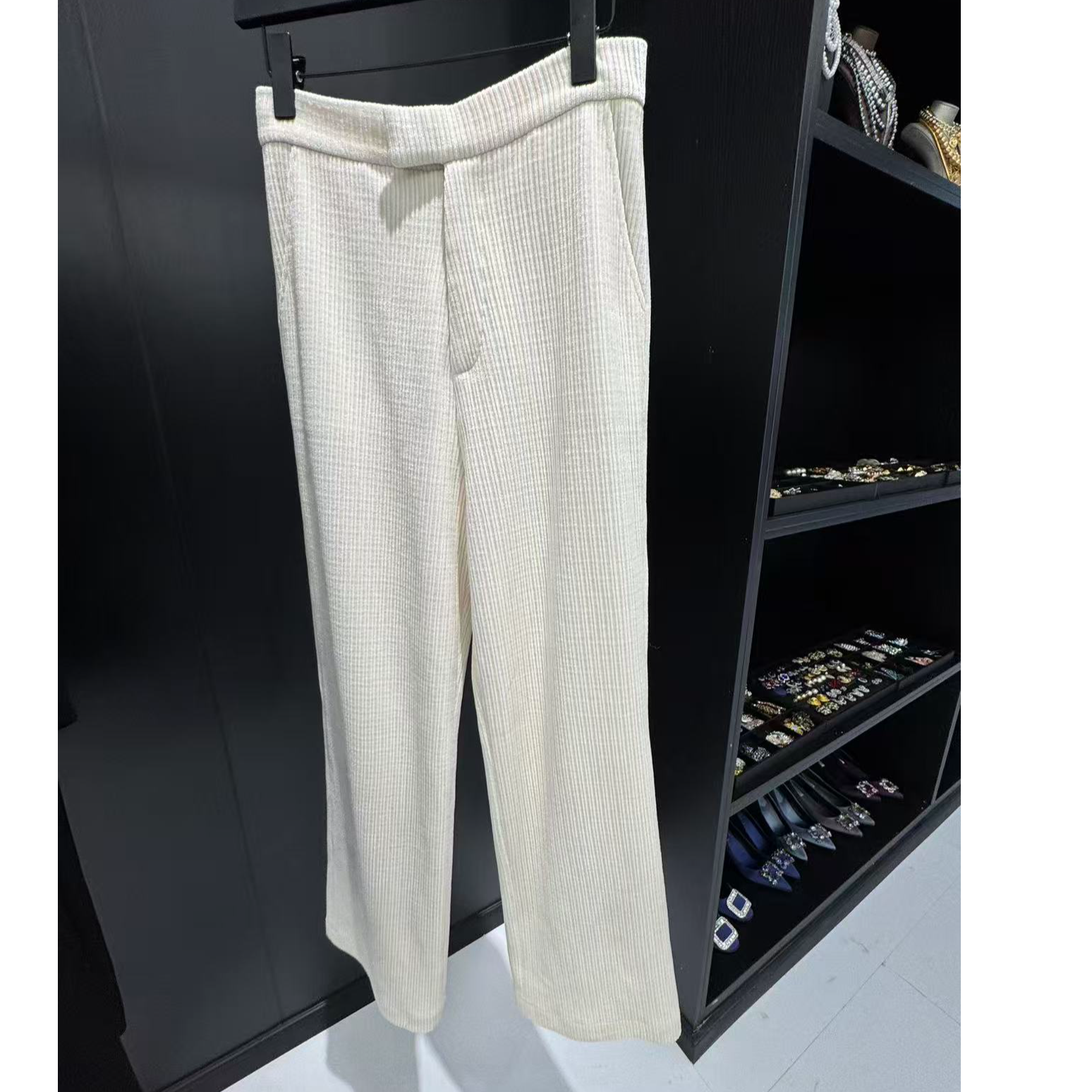 剀剀莉 （云朵）秋季新款黑白时尚超气质小香风百搭微阔高腰直筒裤