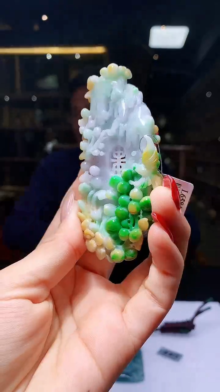 【闪购商品】定制翡翠未镶嵌1004hm-毛货挂件