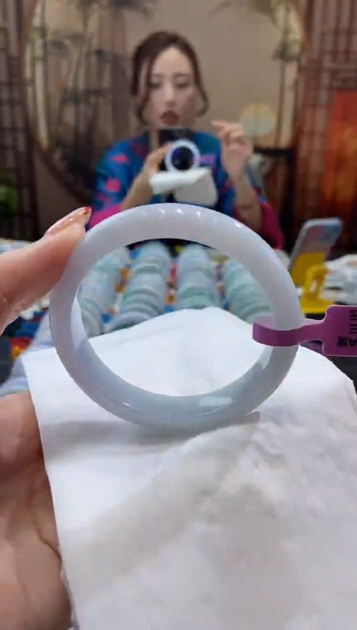 【闪购商品】翡翠手镯未镶嵌00008782