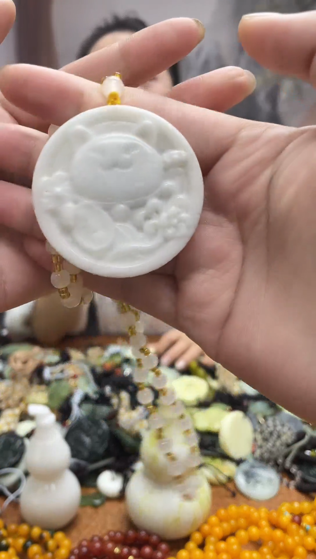 未镶嵌岫玉吊坠·