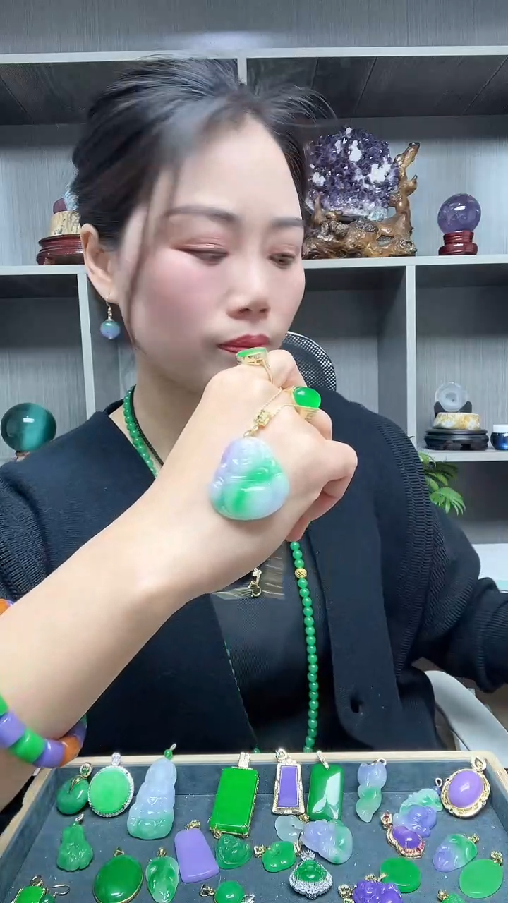 【闪购商品】翡翠吊坠(赠链)14K金镶嵌吊坠