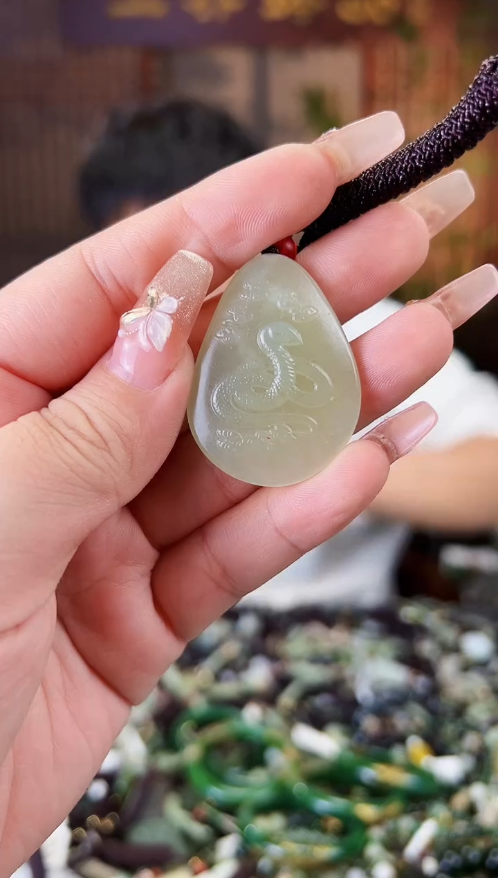 【闪购商品】和田玉颈饰未镶嵌多样性发一