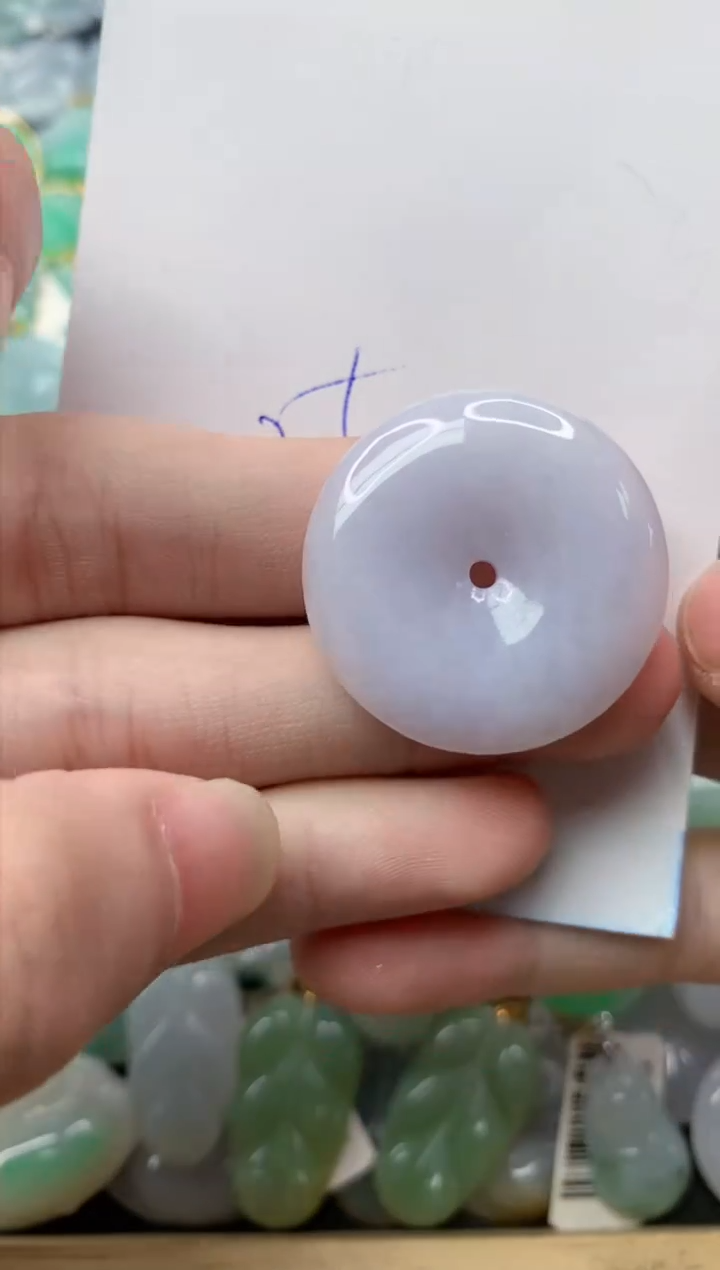 【闪购商品】翡翠颈饰未镶嵌20...........