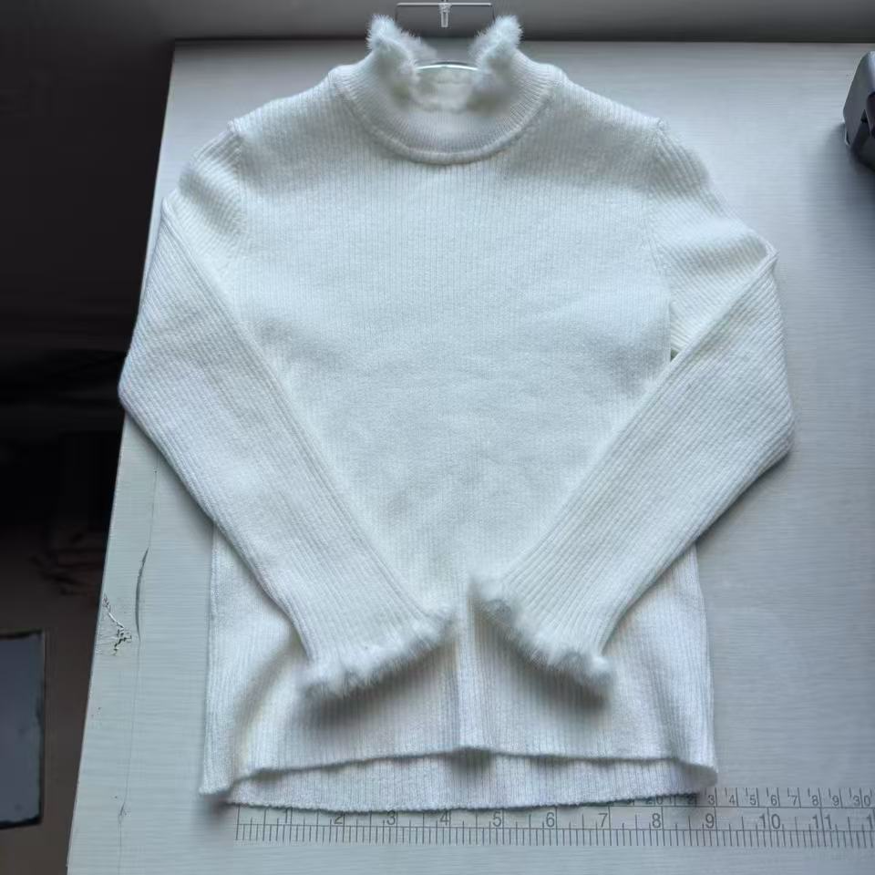 **棉花糖打底毛衣打底秋款女宝宝简约可爱风