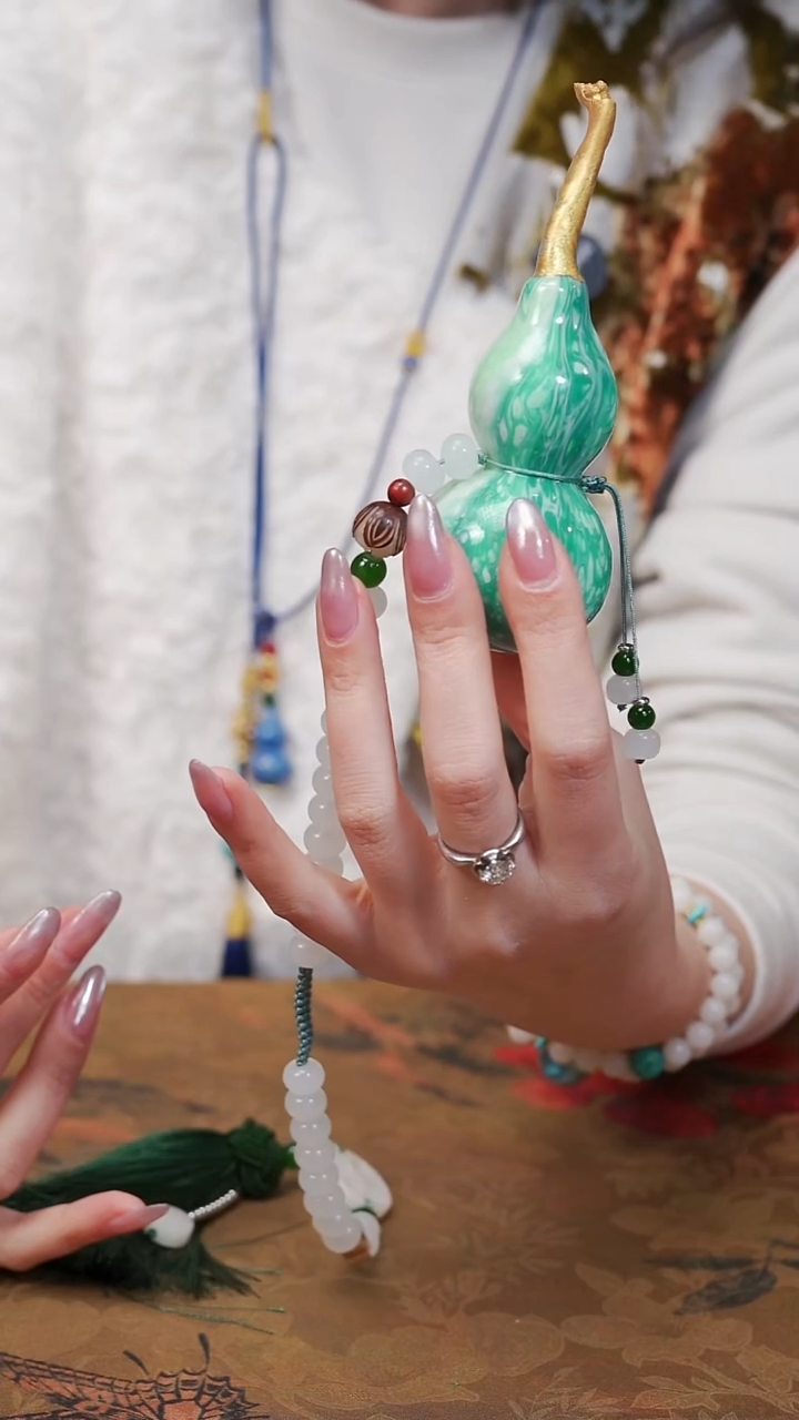 342漆艺工艺小葫芦39.9