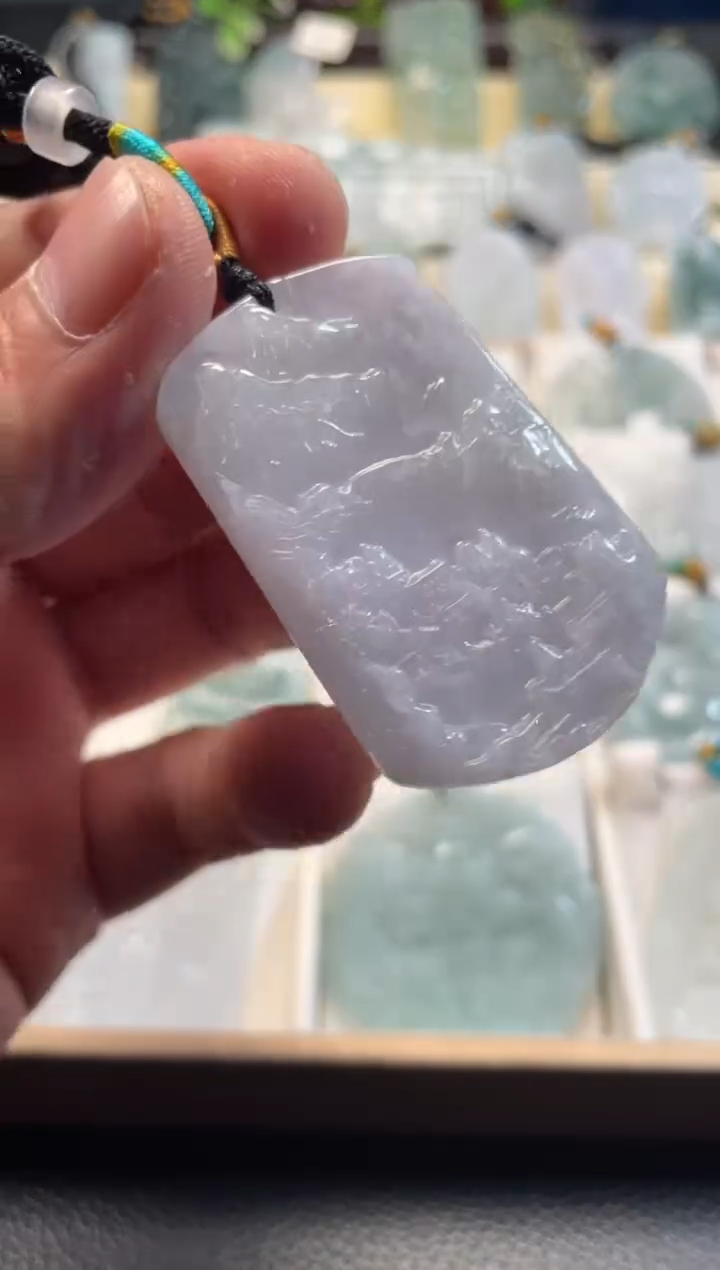 颈饰未镶嵌翡翠12/03/116