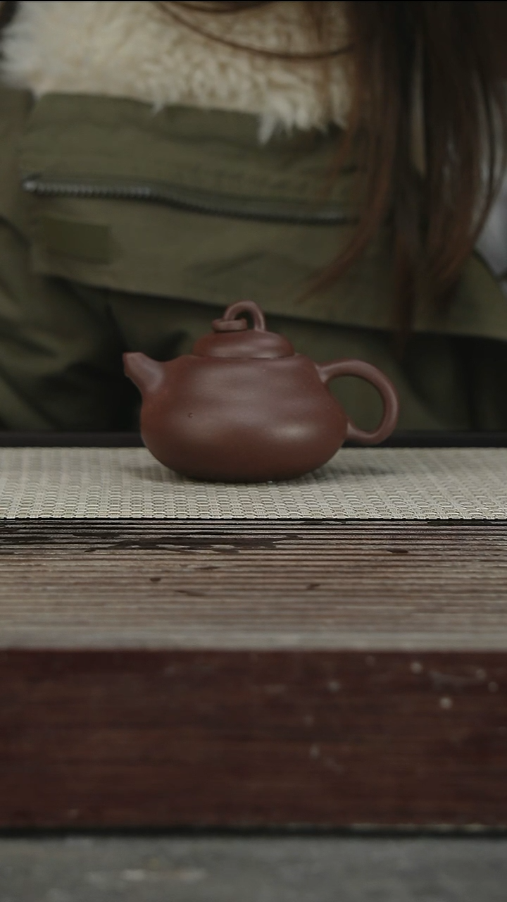 茶壶紫砂89号180CC