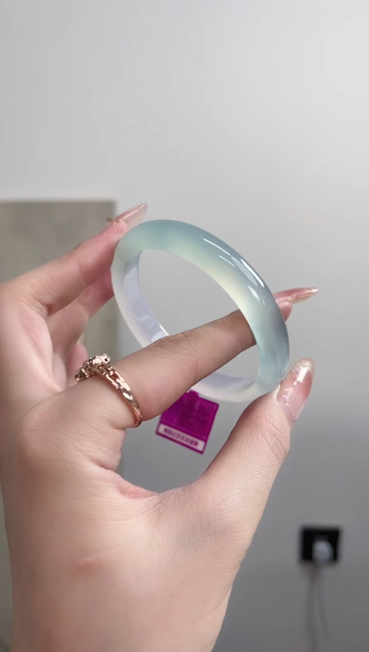 【闪购商品】玛瑙/玉髓手镯未镶嵌57-58圈 需要包容