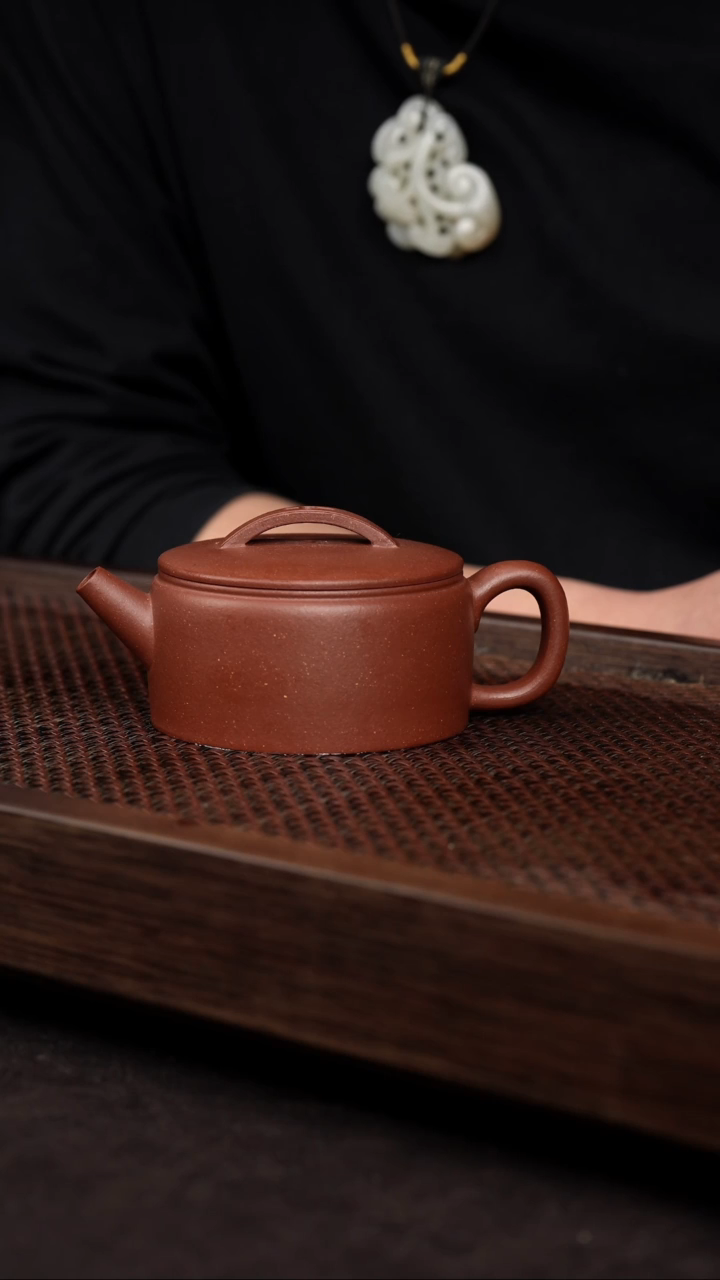 【闪购商品】紫砂茶壶红降坡炮嘴汉瓦{大}