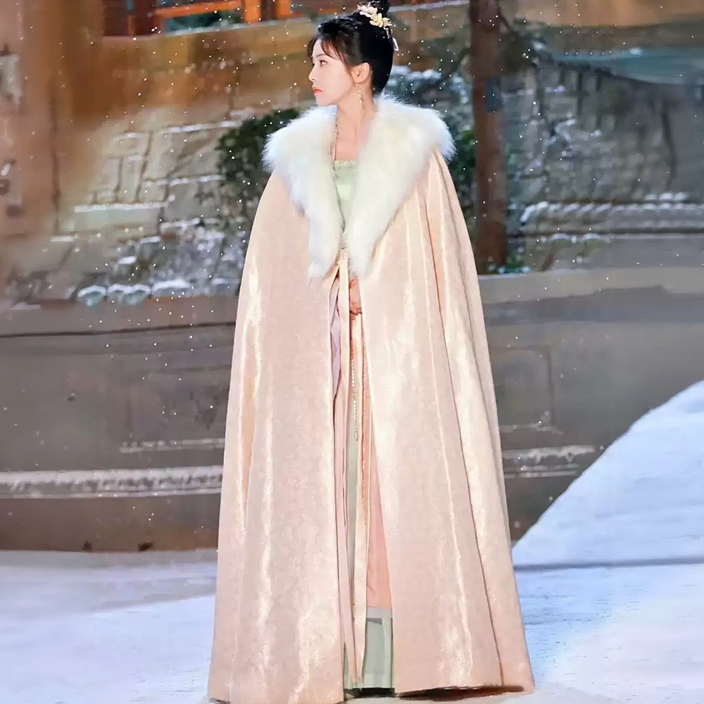 【雪凝-粉】白鹿同款汉服斗篷粉色超仙加厚保暖毛领常规加长版斗篷
