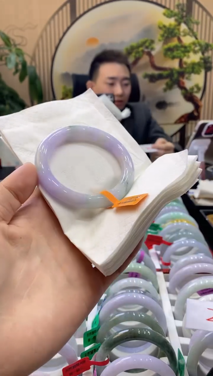 【闪购商品】翡翠手镯未镶嵌000002501