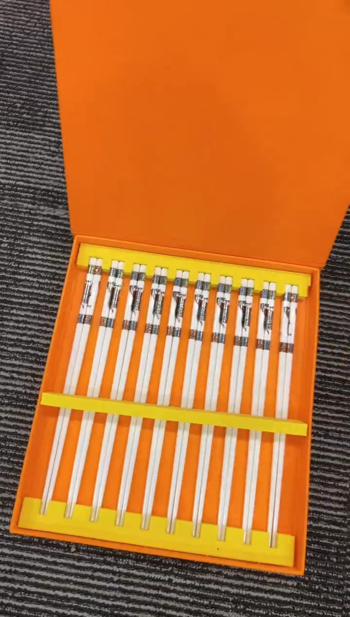 【闪购商品】杯H484--------------