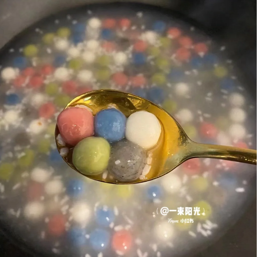 【缸鸭狗五彩小圆子】内含桂花酒酿包  一袋435g
