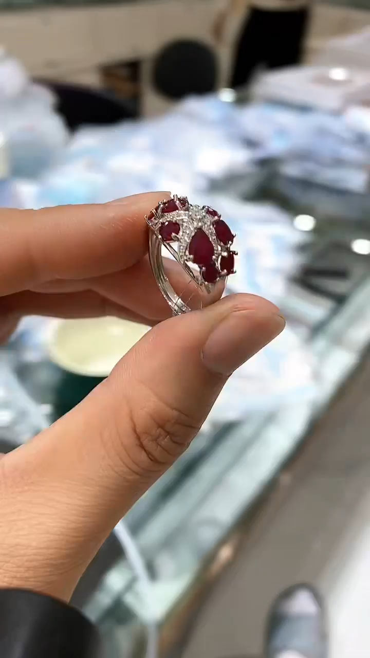 【闪购商品】红宝石戒指银S925镶嵌戒指
