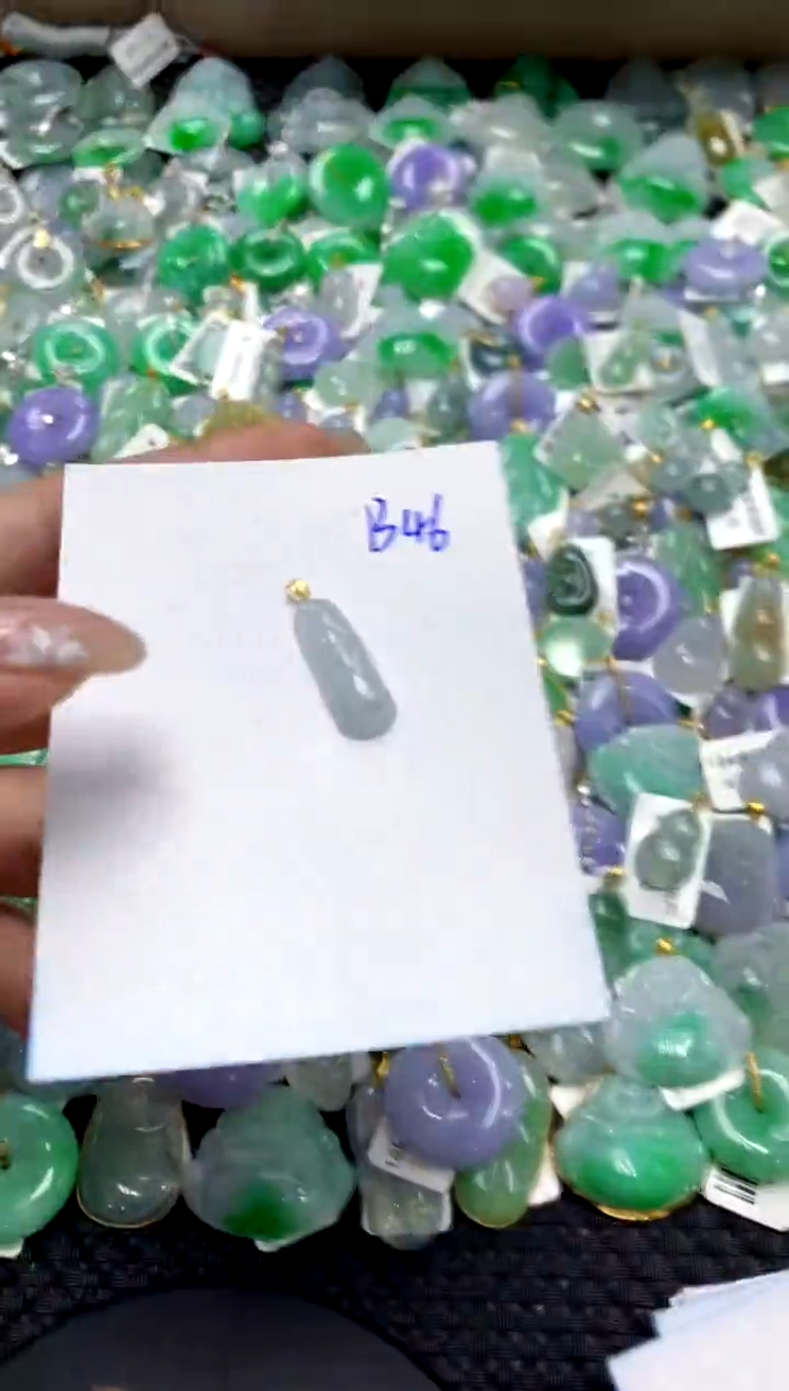 【闪购商品】翡翠颈饰18K金镶嵌1111111111111111