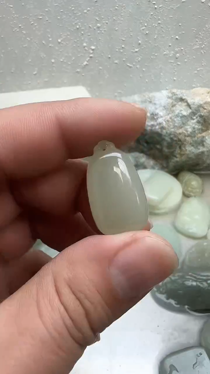 颈饰未镶嵌和田玉3