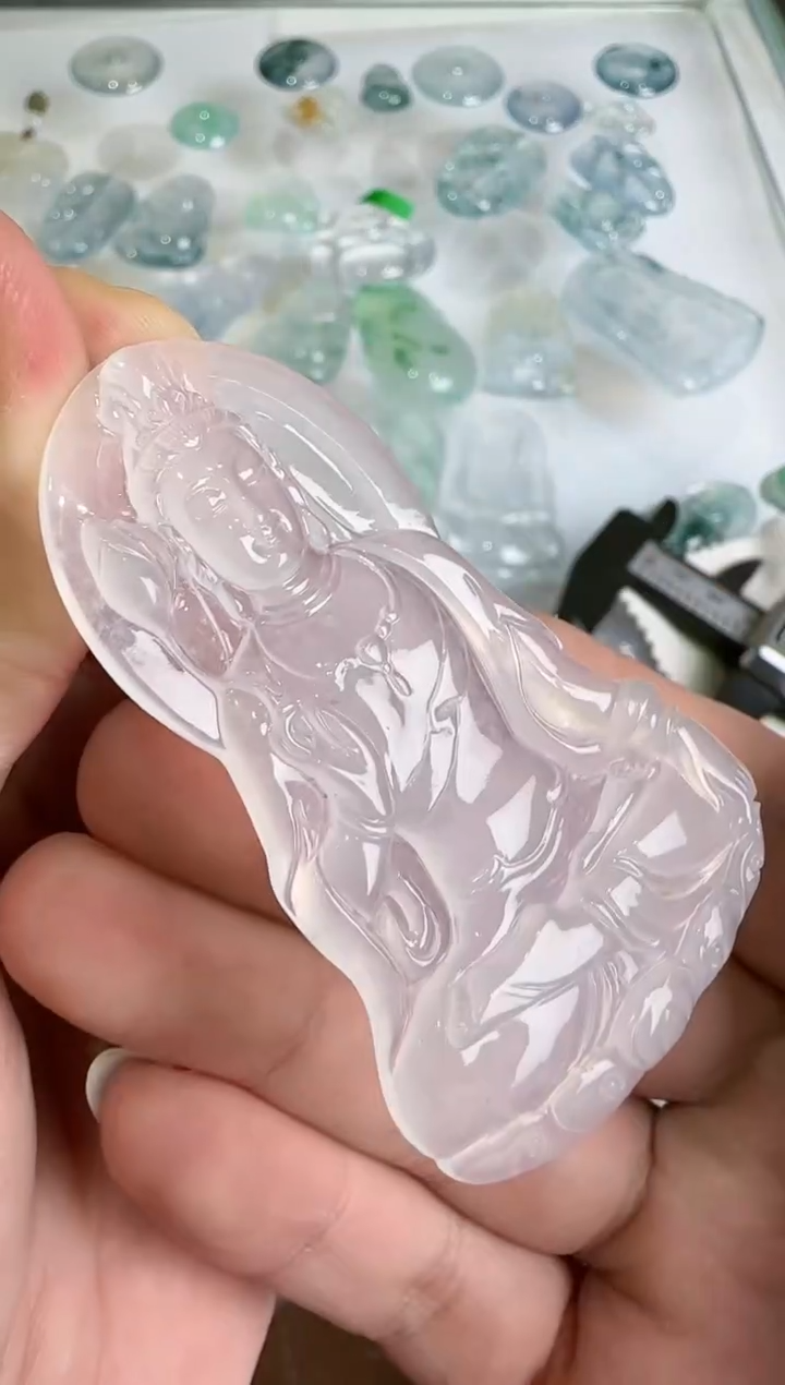 【闪购商品】翡翠吊坠(不含链)未镶嵌