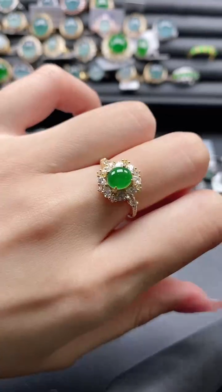 【闪购商品】翡翠戒指银S925镶嵌111111-