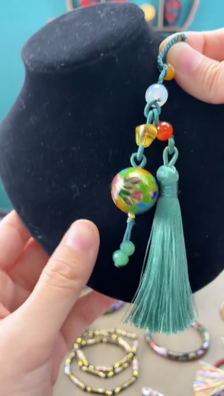 凤**天非遗 景泰蓝2.0单珠挂件 亮绿