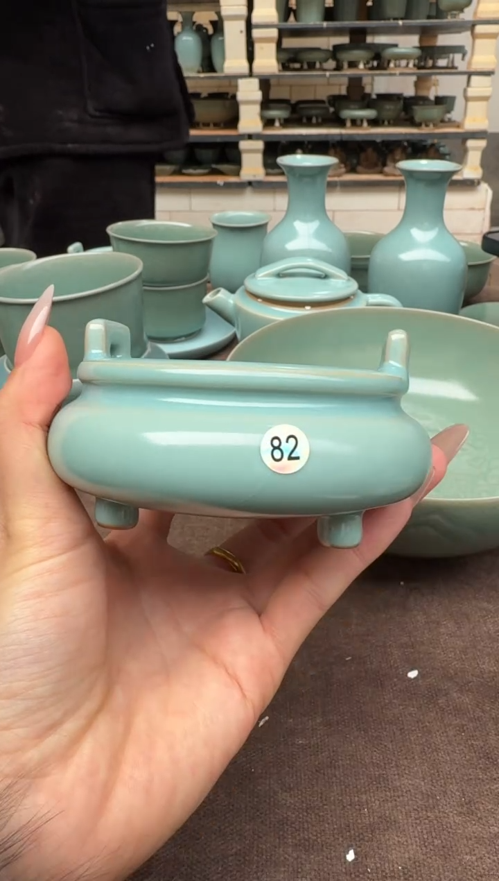 【闪购商品】杯仿古天青三足宣德炉一级带礼盒82