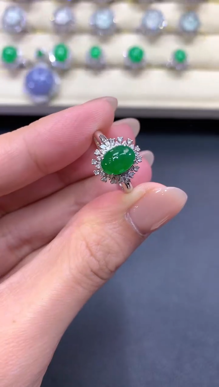 【闪购商品】翡翠戒指18K金镶嵌a172